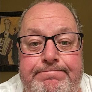 Meet your Posher, Kenneth